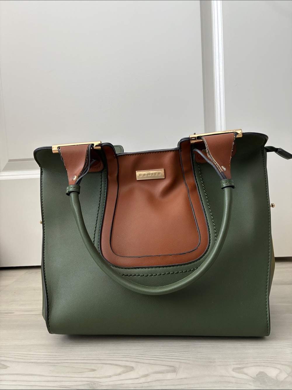 Danier Leather Shoulder Tote Bag - Green/Brown